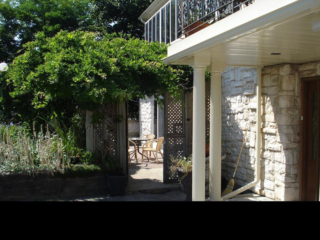 Grey Rose Suites Hanover Exterior photo
